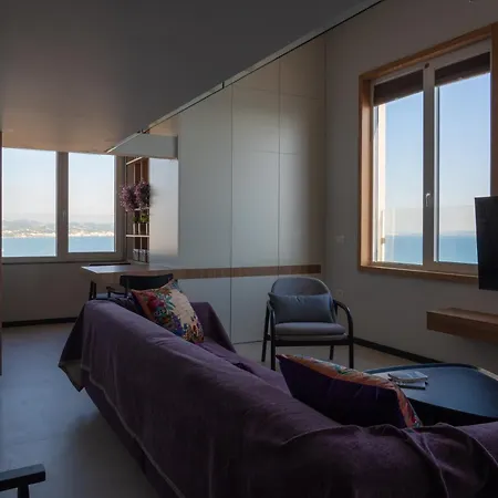 Spectacular Sea View, 21st Floor, Catamaran Ii *